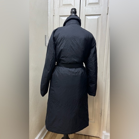 Uniqlo Women M Down Long Trench Coat Black Belted Pockets Lightweight - Picture 3 of 16